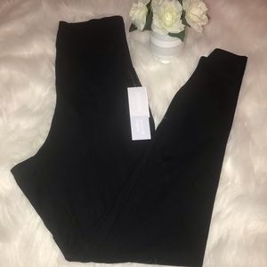 New Motherhood Maternity Black legging Size L